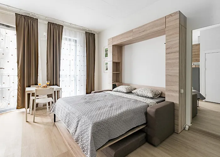 Center Studio, 24 * Vilna