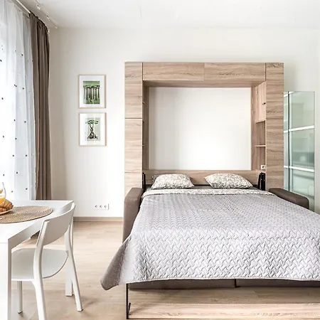 Center Studio, 24 Apartmán *