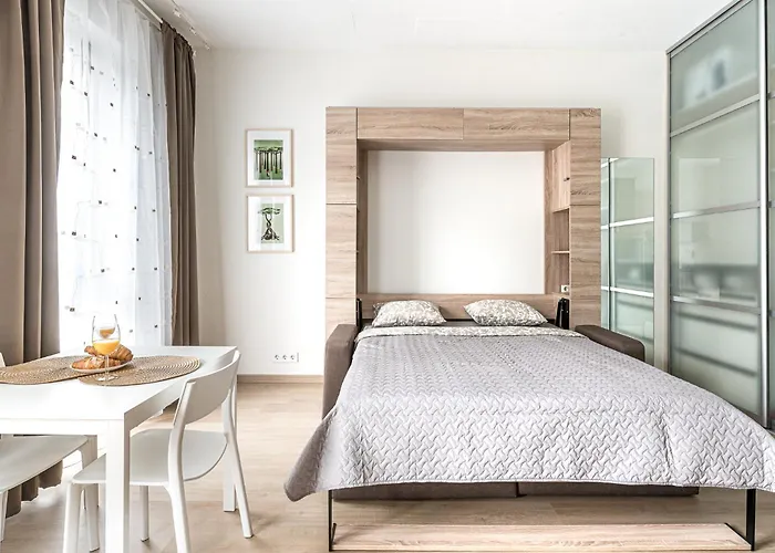 Center Studio, 24 Апартаменти *